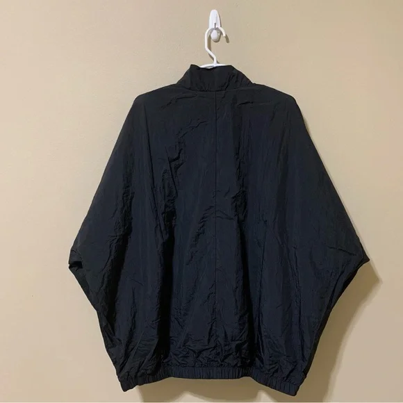Nike Women’s Sportswear Essential Woven Jacket-Size XL New - Picture 3 of 8